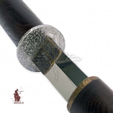 Japonų WAKIZASHI, kàltas grūdintas 95X18 plienas, skersinis uosis, tsuba titanas, bronza 6