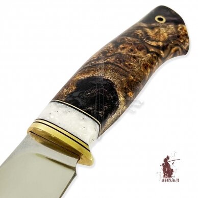 Handmade knife "ОМах eXtra"[14] 95X18 stainless forged steel; maple burl stabilized +pigment, brass 3